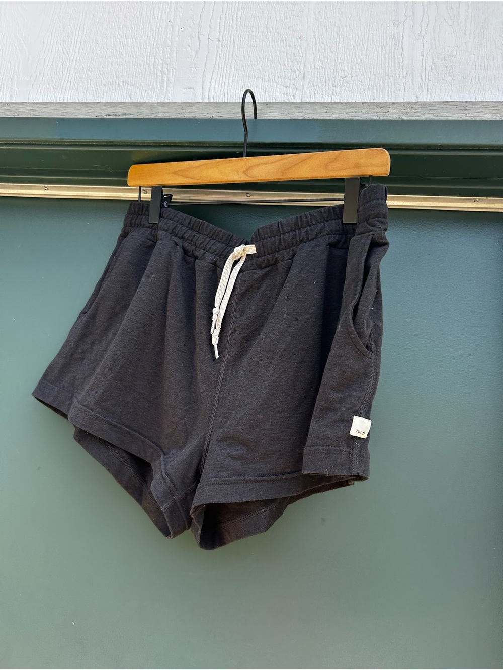 Vuori Black Casual Lounge Shorts with Branded Tab - Picture 4 of 7
